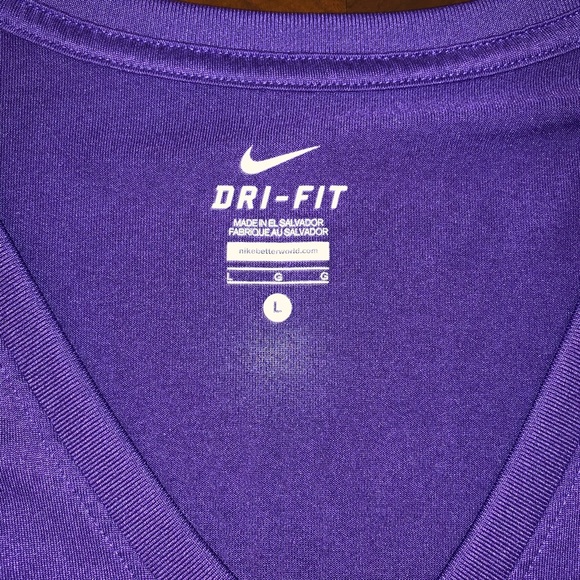 NIKE DRI-FIT WOMEN’S T-SHIRT - Picture 3 of 3